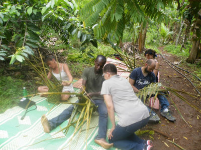 A la découverte de l`Ylang avec l`Amicale des Bretons de Mayotte