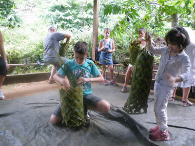 A la découverte de l`Ylang avec l`Amicale des Bretons de Mayotte