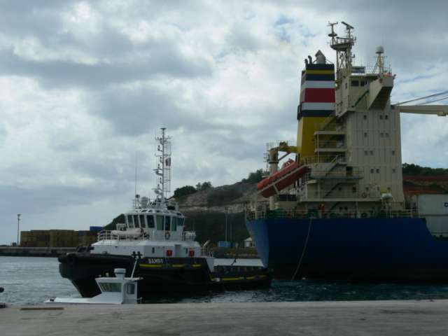 Port de Longoni juin 2010