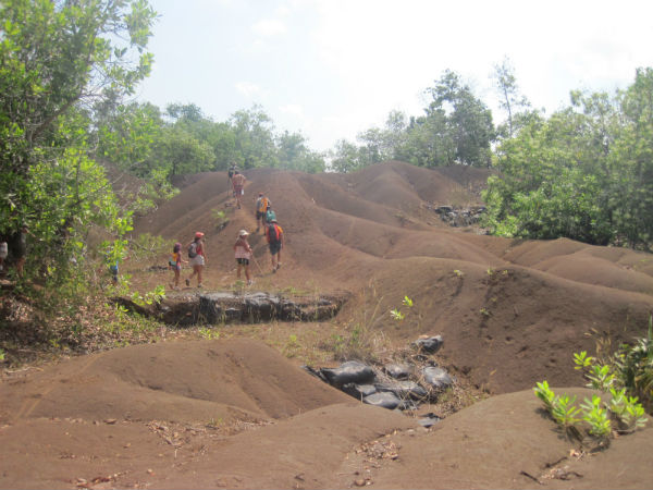 Randonnée Sazilé Amicale Bretons Mayotte 2013